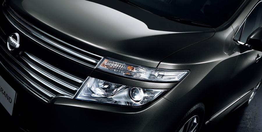  Nissan Elgrand 2011 года  (фото 39 из 44)